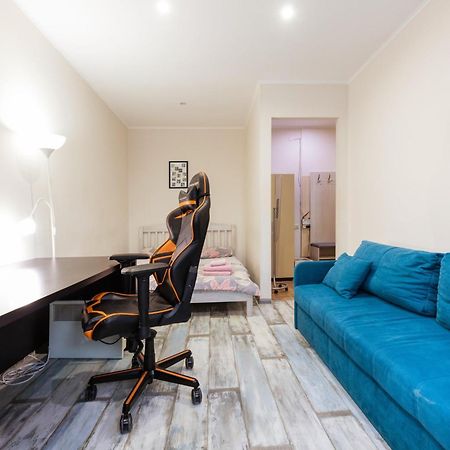 Ferienwohnung На Палаце Спорта Kiew Exterior foto