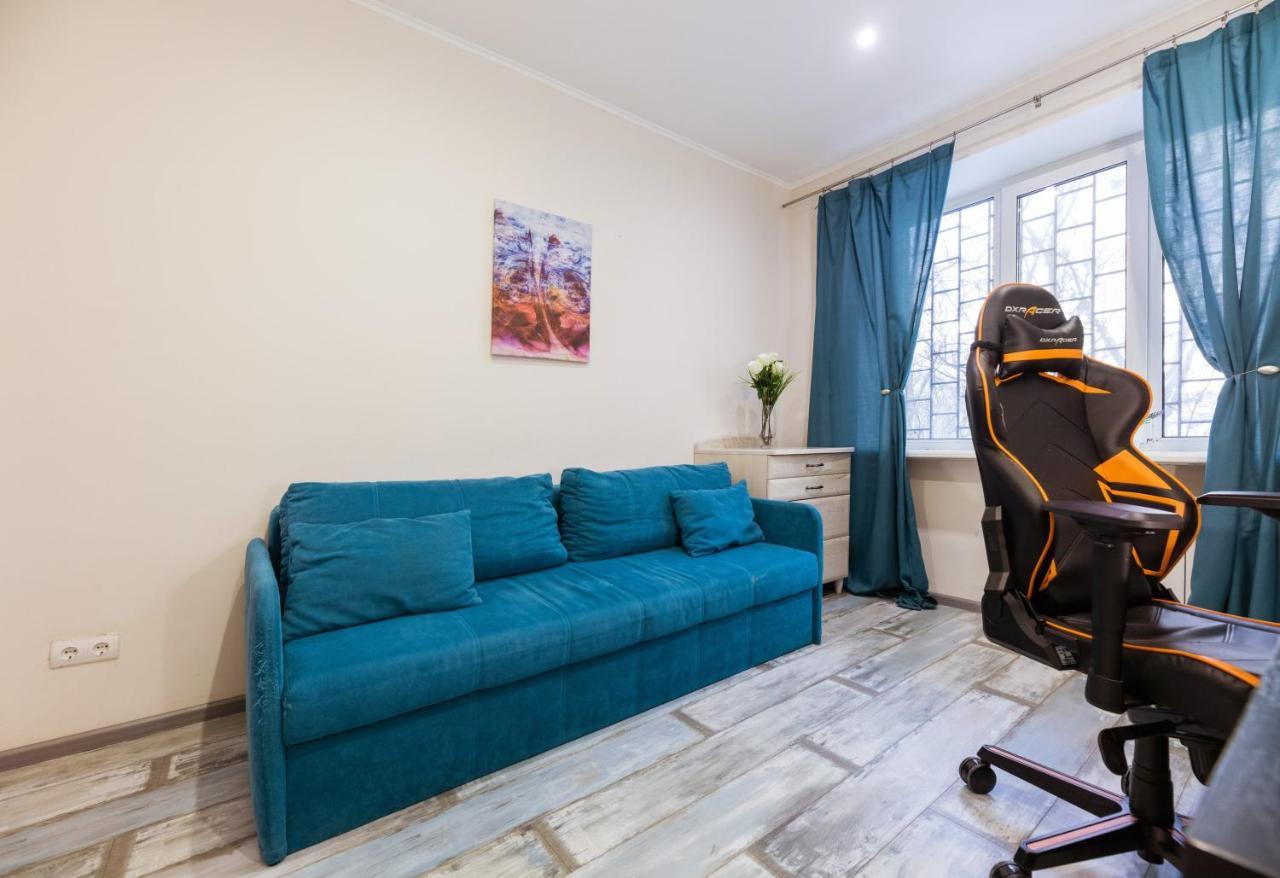 Ferienwohnung На Палаце Спорта Kiew Exterior foto